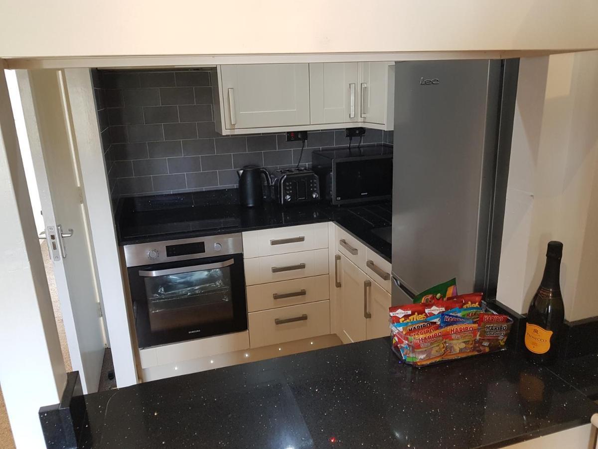 Bowness On Windermere, Lovely Apartment For 4 With Parking المظهر الخارجي الصورة